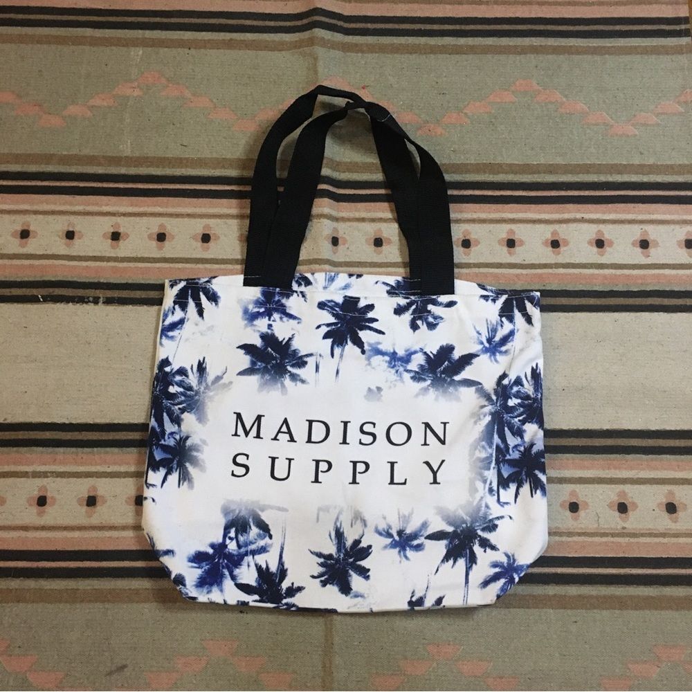 Madison Supply Blue Palm Trees & White Tote Shoulder strap bag new